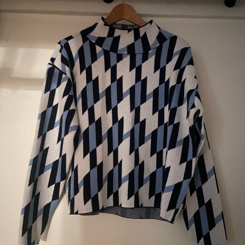 Maeve by Anthropologie Carys mock turtle neck sweater in geometric design .